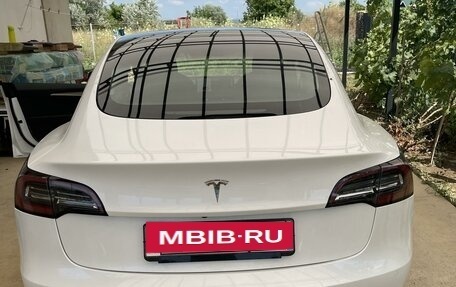 Tesla Model 3 I, 2021 год, 3 800 000 рублей, 3 фотография