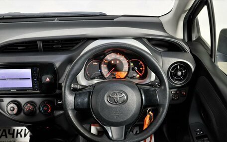 Toyota Vitz, 2017 год, 1 155 000 рублей, 8 фотография