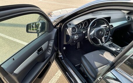 Mercedes-Benz C-Класс, 2012 год, 2 100 000 рублей, 5 фотография