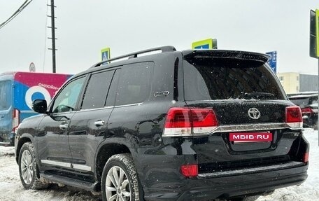 Toyota Land Cruiser 200, 2018 год, 8 099 000 рублей, 4 фотография