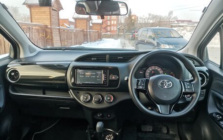 Toyota Vitz, 2017 год, 1 220 000 рублей, 12 фотография