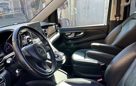 Mercedes-Benz V-Класс, 2016 год, 3 970 000 рублей, 8 фотография