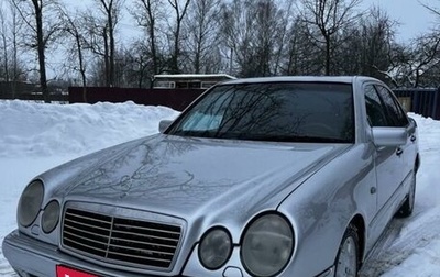 Mercedes-Benz E-Класс, 1998 год, 440 000 рублей, 1 фотография