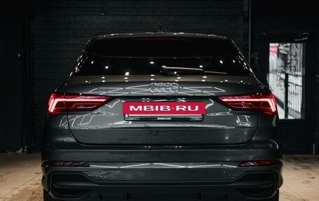 Audi Q3, 2019 год, 4 499 000 рублей, 13 фотография