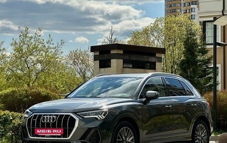 Audi Q3, 2019 год, 4 499 000 рублей, 39 фотография