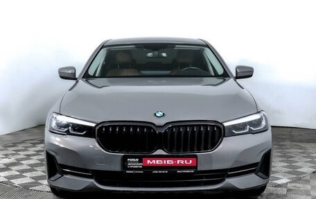 BMW 5 серия, 2021 год, 4 949 000 рублей, 2 фотография