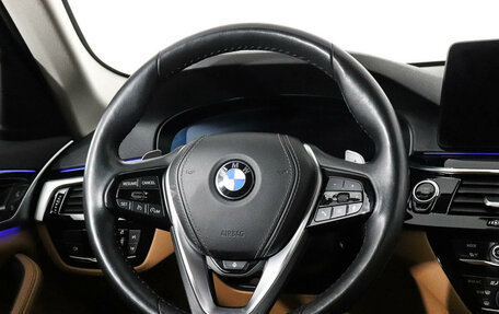 BMW 5 серия, 2021 год, 4 949 000 рублей, 13 фотография