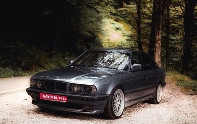 BMW 5 серия, 1988 год, 650 000 рублей, 1 фотография