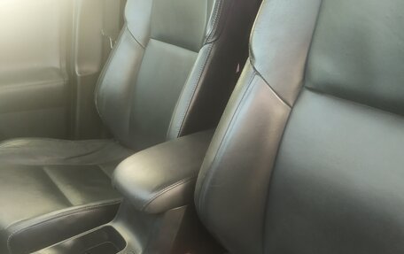 Toyota RAV4, 2013 год, 2 350 000 рублей, 2 фотография