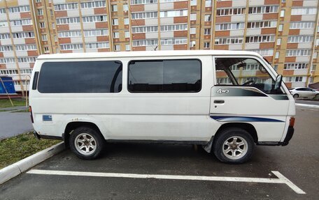 Nissan Caravan III, 1999 год, 570 000 рублей, 8 фотография