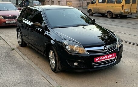Opel Astra H, 2008 год, 800 000 рублей, 2 фотография
