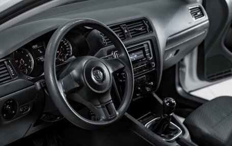 Volkswagen Jetta VI, 2014 год, 1 080 000 рублей, 6 фотография