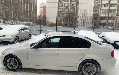 BMW 3 серия, 2010 год, 1 300 000 рублей, 3 фотография