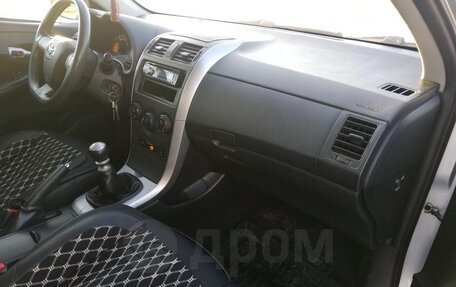 Toyota Corolla, 2012 год, 1 080 000 рублей, 12 фотография