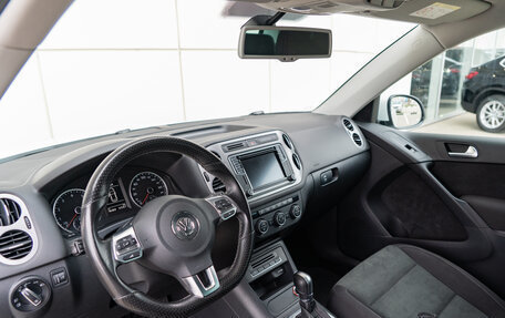 Volkswagen Tiguan I, 2016 год, 1 990 000 рублей, 8 фотография