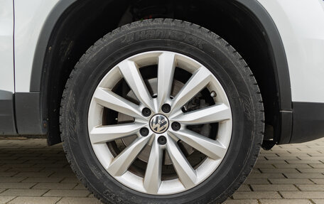 Volkswagen Tiguan I, 2016 год, 1 990 000 рублей, 15 фотография