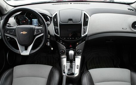 Chevrolet Cruze II, 2013 год, 935 000 рублей, 10 фотография