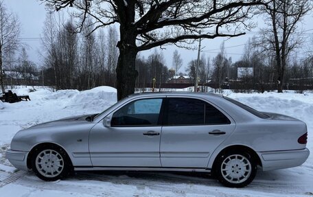 Mercedes-Benz E-Класс, 1998 год, 440 000 рублей, 9 фотография