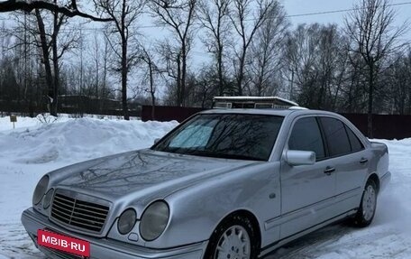 Mercedes-Benz E-Класс, 1998 год, 440 000 рублей, 2 фотография