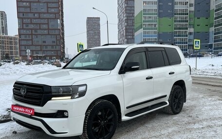 Toyota Land Cruiser 200, 2018 год, 8 200 000 рублей, 3 фотография