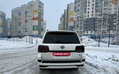 Toyota Land Cruiser 200, 2018 год, 8 200 000 рублей, 4 фотография