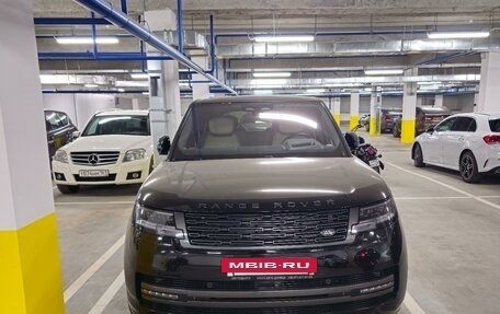 Land Rover Range Rover IV рестайлинг, 2022 год, 25 000 000 рублей, 3 фотография