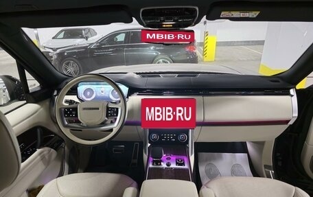 Land Rover Range Rover IV рестайлинг, 2022 год, 25 000 000 рублей, 6 фотография