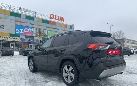 Toyota RAV4, 2019 год, 3 150 000 рублей, 3 фотография