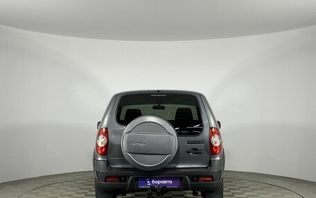 Chevrolet Niva I рестайлинг, 2017 год, 840 000 рублей, 8 фотография