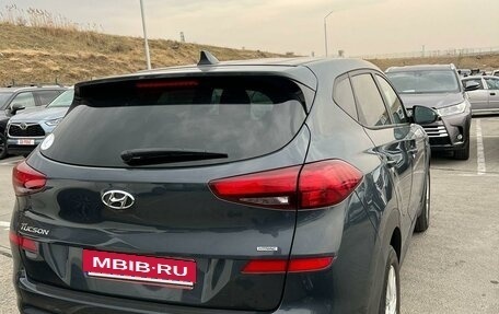 Hyundai Tucson III, 2019 год, 2 330 000 рублей, 4 фотография