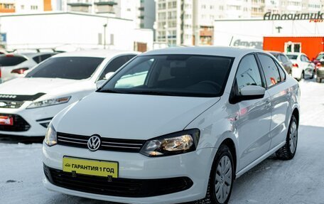 Volkswagen Polo VI (EU Market), 2014 год, 875 000 рублей, 2 фотография