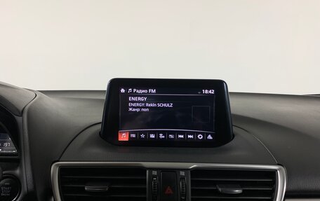 Mazda 3, 2018 год, 1 857 000 рублей, 16 фотография
