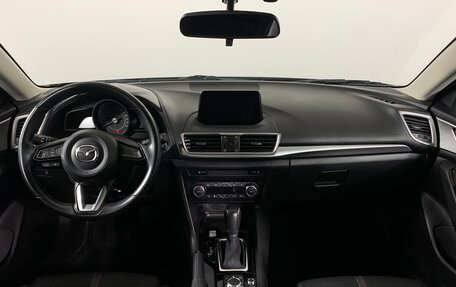 Mazda 3, 2018 год, 1 857 000 рублей, 13 фотография
