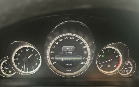Mercedes-Benz E-Класс, 2012 год, 1 740 000 рублей, 10 фотография