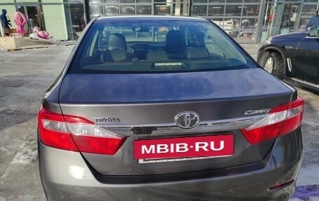 Toyota Camry, 2014 год, 1 900 000 рублей, 6 фотография