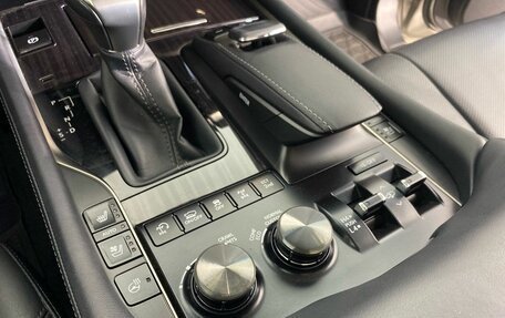 Lexus LX III, 2016 год, 7 599 000 рублей, 21 фотография