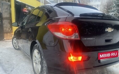 Chevrolet Cruze II, 2013 год, 920 000 рублей, 4 фотография