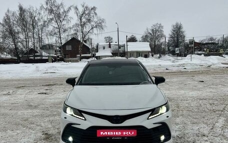Toyota Camry, 2019 год, 2 730 000 рублей, 1 фотография