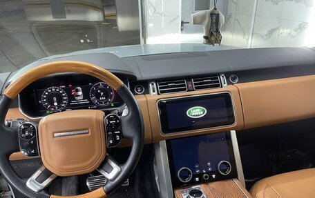 Land Rover Range Rover IV рестайлинг, 2019 год, 9 900 000 рублей, 4 фотография