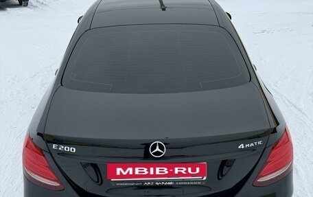 Mercedes-Benz E-Класс, 2019 год, 3 850 000 рублей, 17 фотография