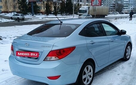 Hyundai Solaris II рестайлинг, 2011 год, 949 000 рублей, 5 фотография