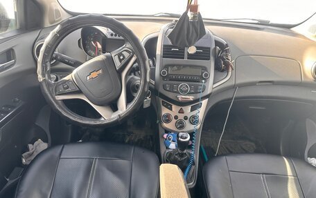 Chevrolet Aveo III, 2013 год, 835 000 рублей, 11 фотография