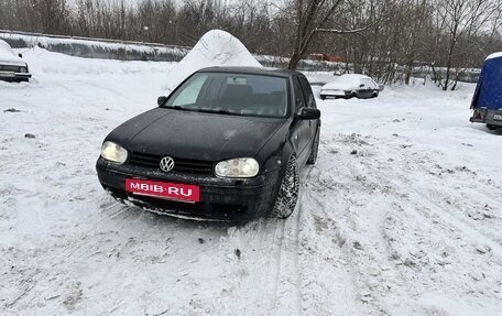 Volkswagen Golf IV, 2000 год, 2 200 000 рублей, 2 фотография