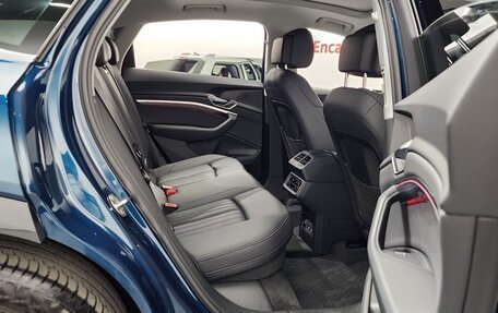 Audi e-tron Sportback I, 2022 год, 6 200 000 рублей, 11 фотография