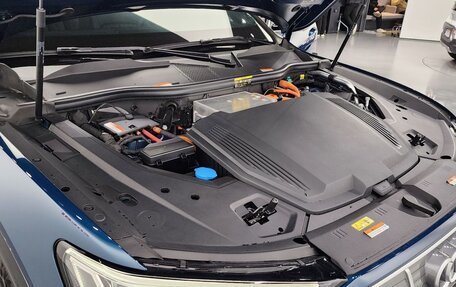 Audi e-tron Sportback I, 2022 год, 6 200 000 рублей, 6 фотография