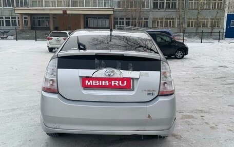 Toyota Prius, 2008 год, 680 000 рублей, 6 фотография