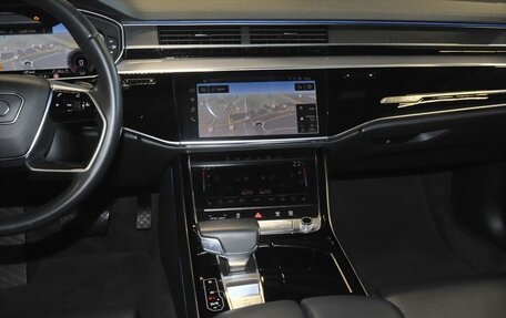 Audi A8, 2019 год, 6 250 000 рублей, 9 фотография
