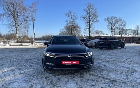 Volkswagen Passat B8 рестайлинг, 2019 год, 2 540 000 рублей, 1 фотография
