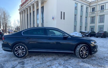 Volkswagen Passat B8 рестайлинг, 2019 год, 2 540 000 рублей, 3 фотография