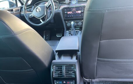 Volkswagen Passat B8 рестайлинг, 2019 год, 2 540 000 рублей, 5 фотография